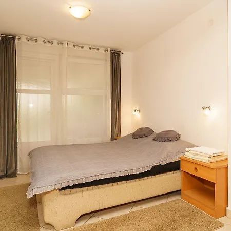 Suesses Studio-apartment 800 Meter Zum Mit Waschmaschine Und Parkplatz
