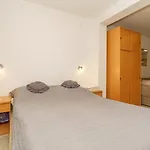 شقة Suesses Studio-apartment 800 Meter Zum Mit Waschmaschine Und Parkplatz