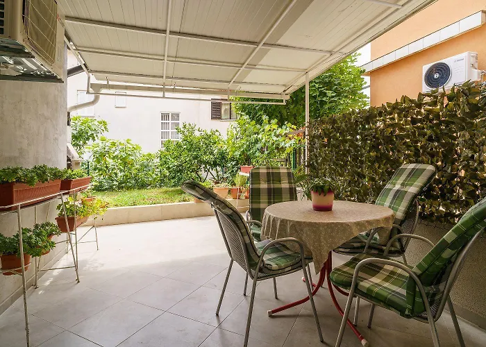 Suesses Studio-apartment 800 Meter Zum Mit Waschmaschine Und Parkplatz Διαμέρισμα Crikvenica