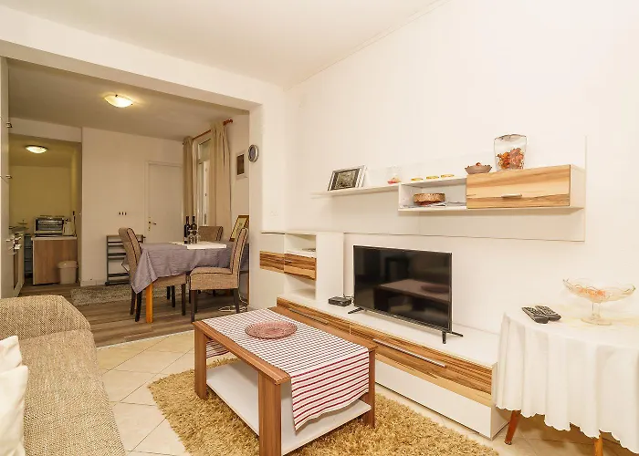 Suesses Studio-apartment 800 Meter Zum Mit Waschmaschine Und Parkplatz Διαμέρισμα