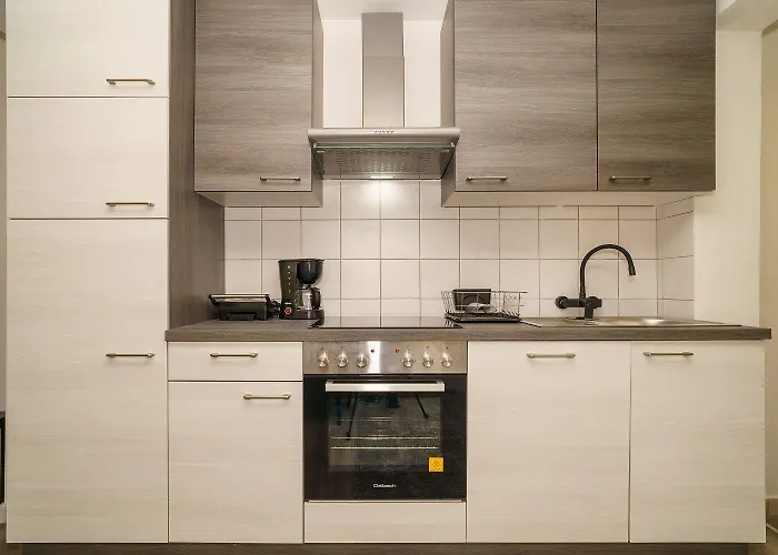 Suesses Studio-apartment 800 Meter Zum Mit Waschmaschine Und Parkplatz Apartman *