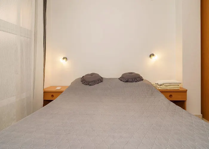 Apartman Suesses Studio-apartment 800 Meter Zum Mit Waschmaschine Und Parkplatz *